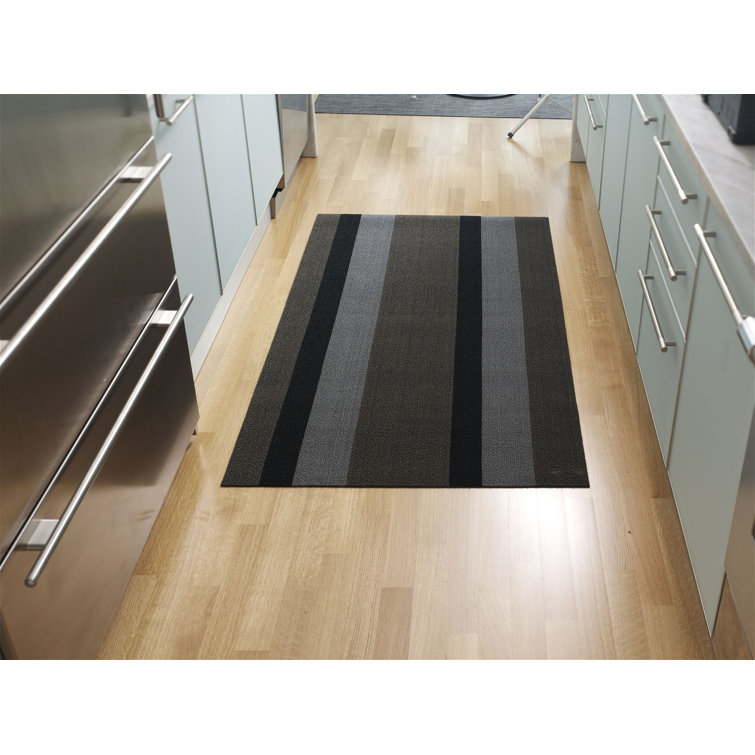 Chilewich Easy Care Bold Stripe Shag Doormat & Reviews Wayfair